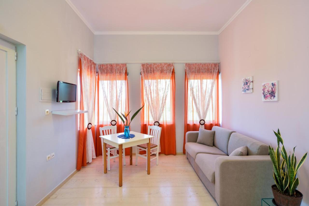 Poseidon Apartments Kato Daratso Exterior foto